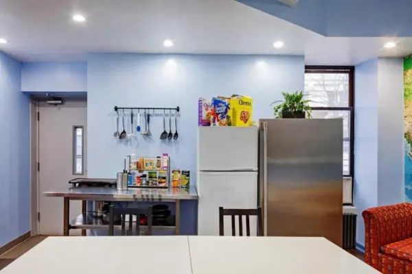Central Park West Hostel 5